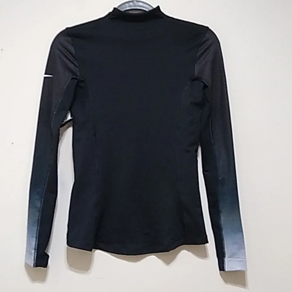 Nike pro hyperwarm